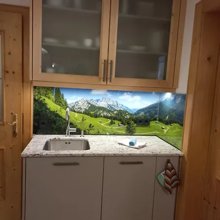 Brennerbauer アパート ローファー